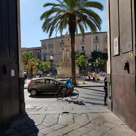 Sicula Folk شقة كاتانيا